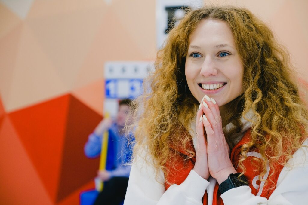 Exhibition Hostesses for CABSAT: Rates, Roles and Booking
